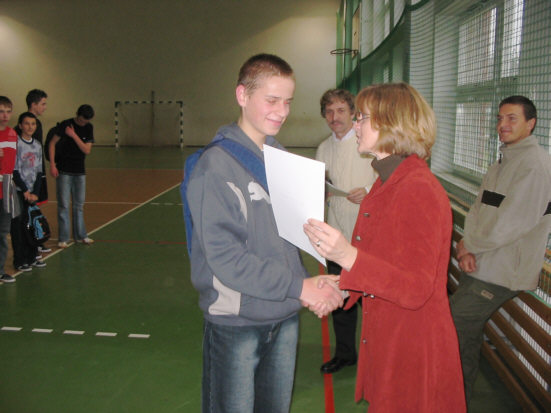 Nagrody dla przedstawiciela Gimnazjum w Domaradzu