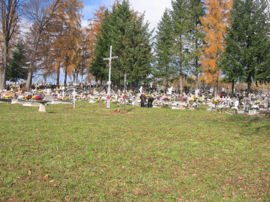 Cmentarz w Domaradzu